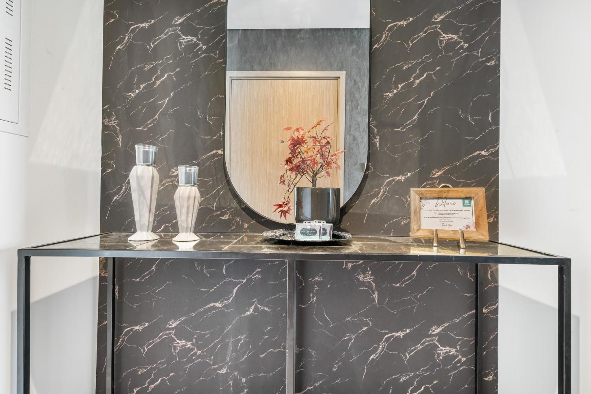 Cosmic Sky High Floor 1br- Mall Access By Maxx Value Homes Apartment Dubai